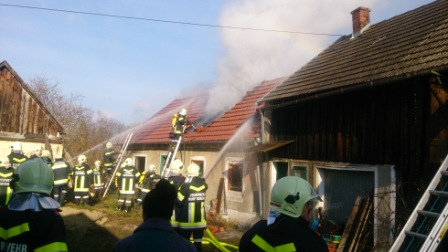 Wohnhausbrand in Dorf Rosenau